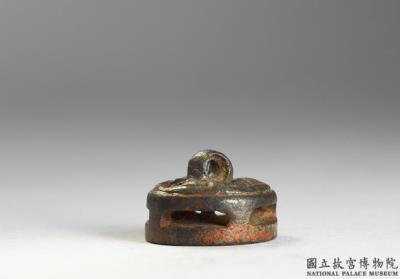 图片[2]-Bronze seal cast with a tiger image, Warring States period (475-221 BCE)-China Archive